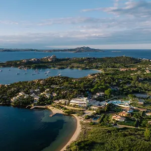 7pines Sardinia - A Destination By Hyatt 5* Baja Sardinia