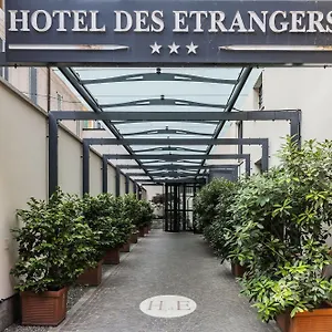 Des Etrangers 3* Milan