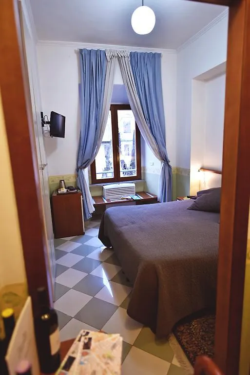 Hotel Carmel Rome 2*,  Italy
